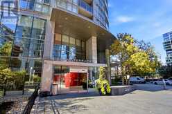 727 - 21 ICEBOAT TERRACE | Toronto Ontario | Slide Image Three