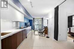 727 - 21 ICEBOAT TERRACE | Toronto Ontario | Slide Image Nine