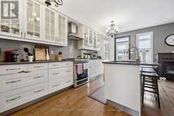 2254 NORFOLK DRIVE | Oakville Ontario | Slide Image Eight