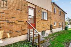 7 WINTERFOLD DRIVE | Brampton Ontario | Slide Image Forty-seven