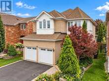 42 KAITLIN DRIVE | Richmond Hill Ontario | Slide Image Ten