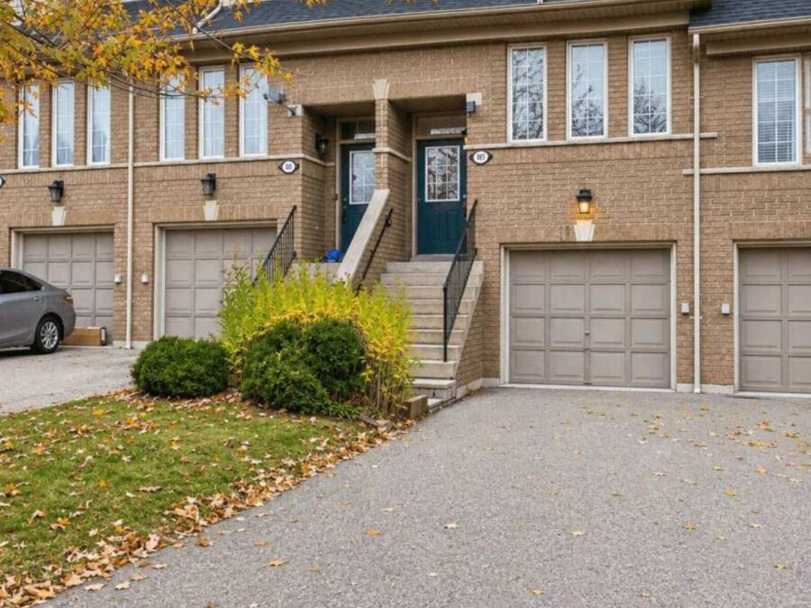 167 TRUDEAU AVENUE E, Mississauga, Ontario L4Z 4J1