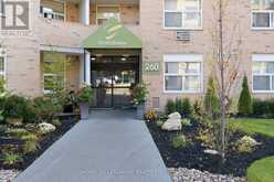 309 - 260 DAVIS DRIVE | Newmarket Ontario | Slide Image One