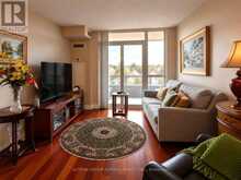 677 - 23 COX BOULEVARD | Markham Ontario | Slide Image Ten