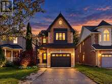 45 COLONIAL CRESCENT | Richmond Hill Ontario | Slide Image Fifty