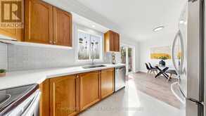 737 CABOTO TRAIL | Markham Ontario | Slide Image Twenty-three