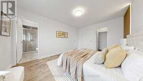 737 CABOTO TRAIL | Markham Ontario | Slide Image Thirty-four