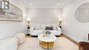 737 CABOTO TRAIL | Markham Ontario | Slide Image Six