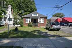 2 NORFOLK STREET N | Hamilton Ontario | Slide Image Four