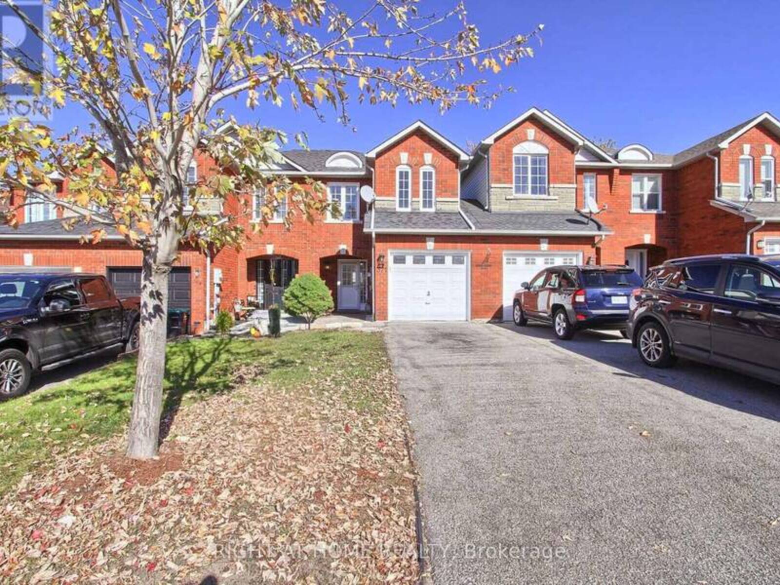 371 FERNDALE DRIVE, Barrie, Ontario L4N 9Y8