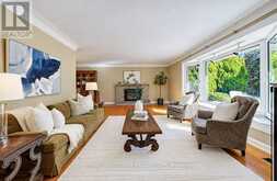 3143 SOUTH DRIVE | Burlington Ontario | Slide Image Two