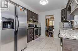 7262 SIGSBEE DRIVE | Mississauga Ontario | Slide Image Twelve