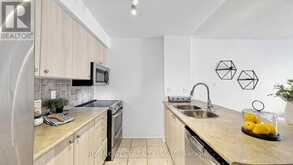 105 - 102 ASPEN SPRINGS DRIVE | Clarington Ontario | Slide Image Sixteen