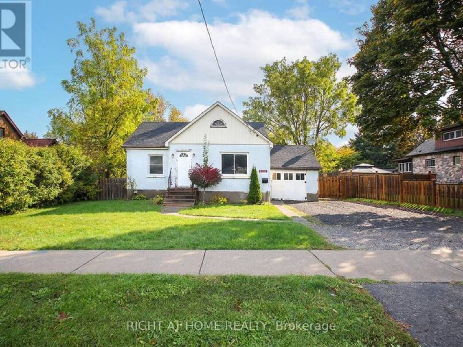 1438 NASH ROAD, Clarington, Ontario L1E 2K1