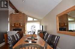 24 MONTCALM CRESCENT | Tiny Ontario | Slide Image Eight