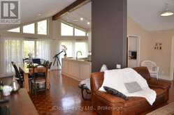 24 MONTCALM CRESCENT | Tiny Ontario | Slide Image Nine