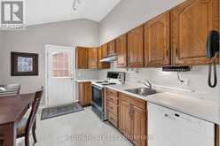 282 KENT CRESCENT | Burlington Ontario | Slide Image Twenty