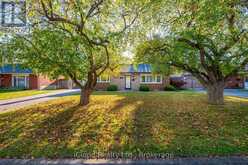 282 KENT CRESCENT | Burlington Ontario | Slide Image Two