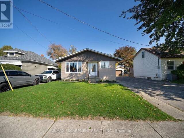 30 LIDA STREET Brantford Ontario, N3S 2R2 - 3 Bedrooms Home For Sale