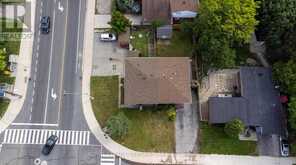 111 LIMERIDGE ROAD W | Hamilton Ontario | Slide Image Five