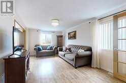 87 WESSENGER DRIVE | Barrie Ontario | Slide Image Four