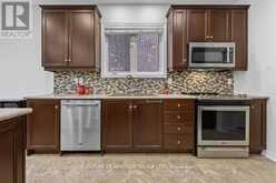 136 RIVEREDGE DRIVE | Georgina Ontario | Slide Image Ten