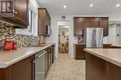 136 RIVEREDGE DRIVE | Georgina Ontario | Slide Image Twelve