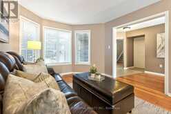 9 PATRICK DRIVE | Barrie Ontario | Slide Image Twelve