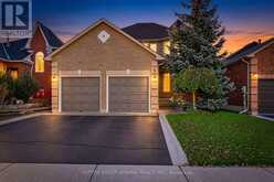 9 PATRICK DRIVE | Barrie Ontario | Slide Image One