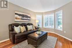 9 PATRICK DRIVE | Barrie Ontario | Slide Image Eight