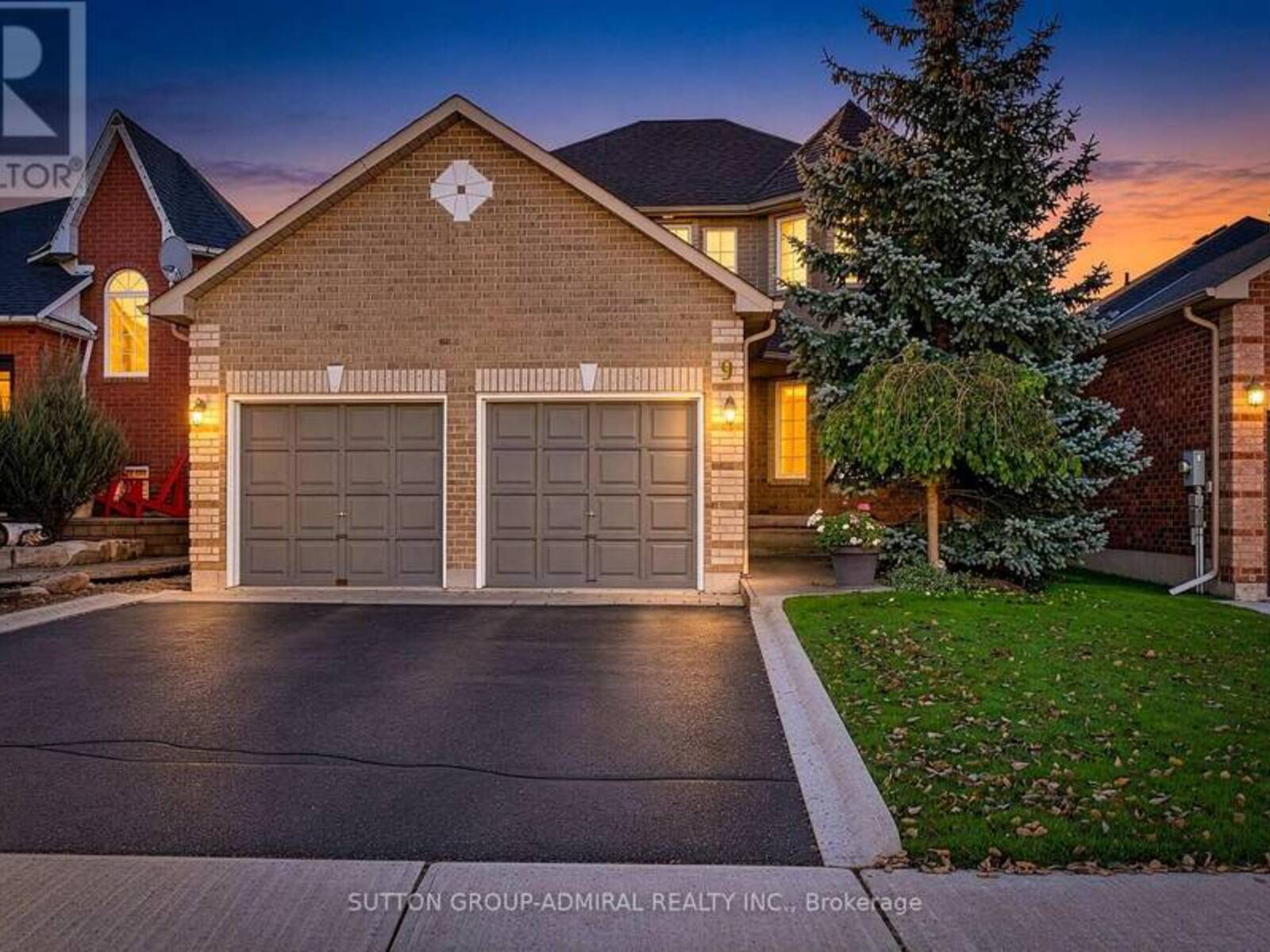 9 PATRICK DRIVE, Barrie, Ontario L4N 5Z1