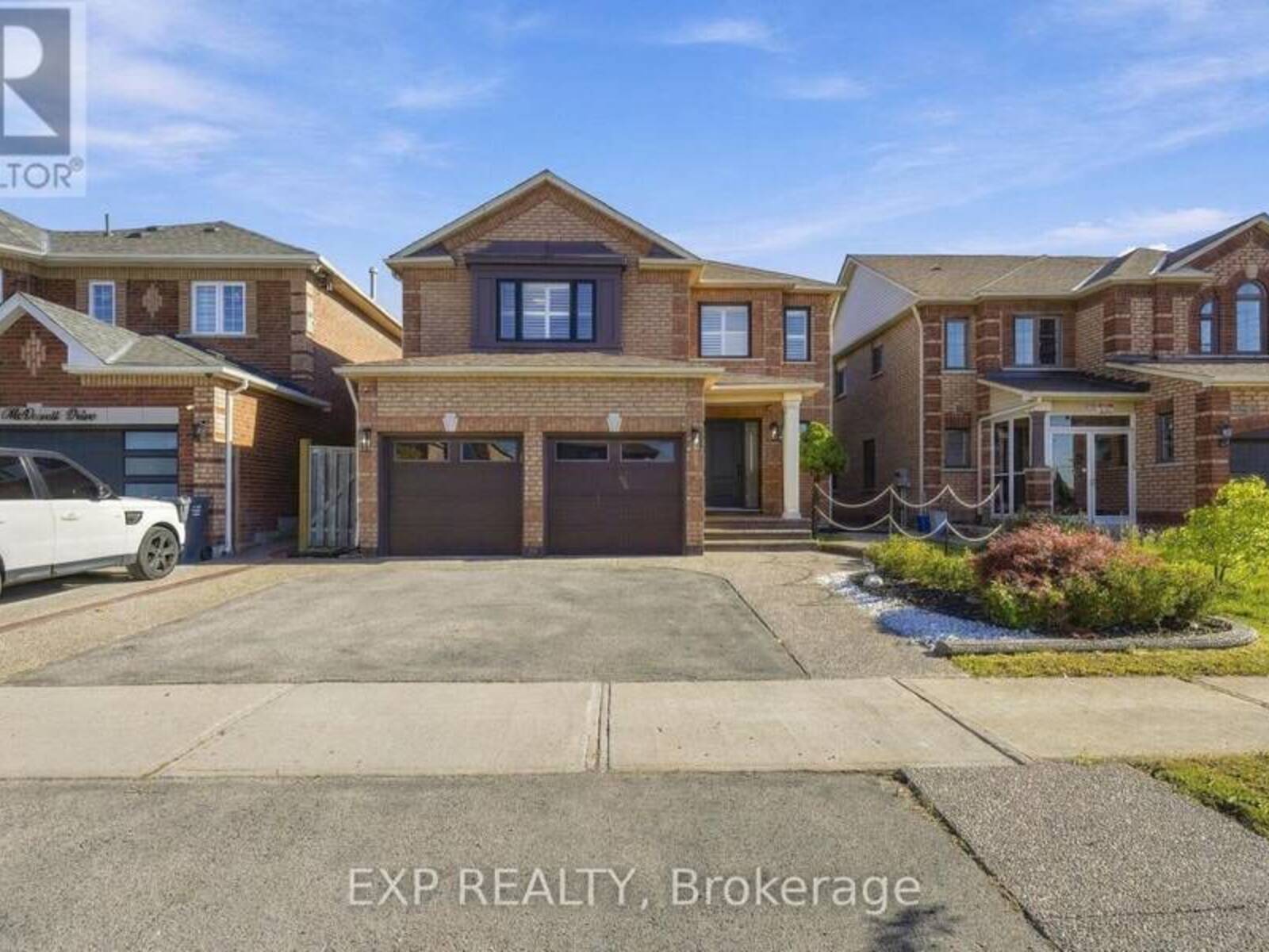3976 MCDOWELL DRIVE, Mississauga, Ontario L5M 6P4