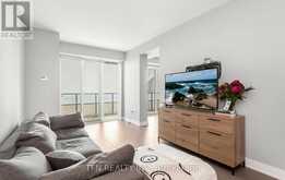3510 - 20 SHORE BREEZE DRIVE | Toronto Ontario | Slide Image Six