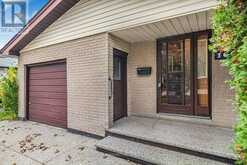 160 BIRCHCLIFFE CRESCENT | Hamilton Ontario | Slide Image Four