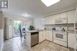 8 MILLCROFT WAY | Vaughan Ontario | Slide Image Twelve