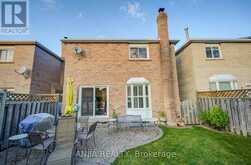 8 MILLCROFT WAY | Vaughan Ontario | Slide Image Fifty