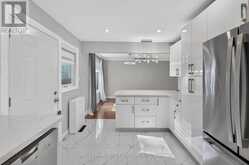 9 BRIGHTBAY CRESCENT | Markham Ontario | Slide Image Eleven