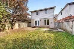 80 GARDEN DRIVE | Barrie Ontario | Slide Image Four