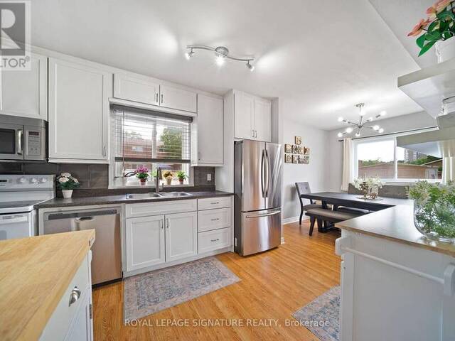 2 - 2027 BLUEFIELDS DRIVE Burlington Ontario, L7P 1J9 - 3 Bedrooms Condo For Sale