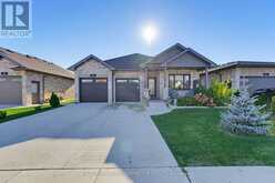 24 WINCHESTER CRESCENT | Listowel Ontario | Slide Image One