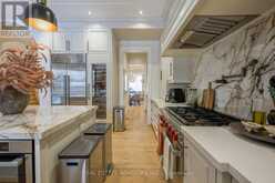 20 ARROWSTOOK ROAD | Toronto Ontario | Slide Image Twelve