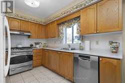 35 AVRO ROAD | Vaughan Ontario | Slide Image Thirteen