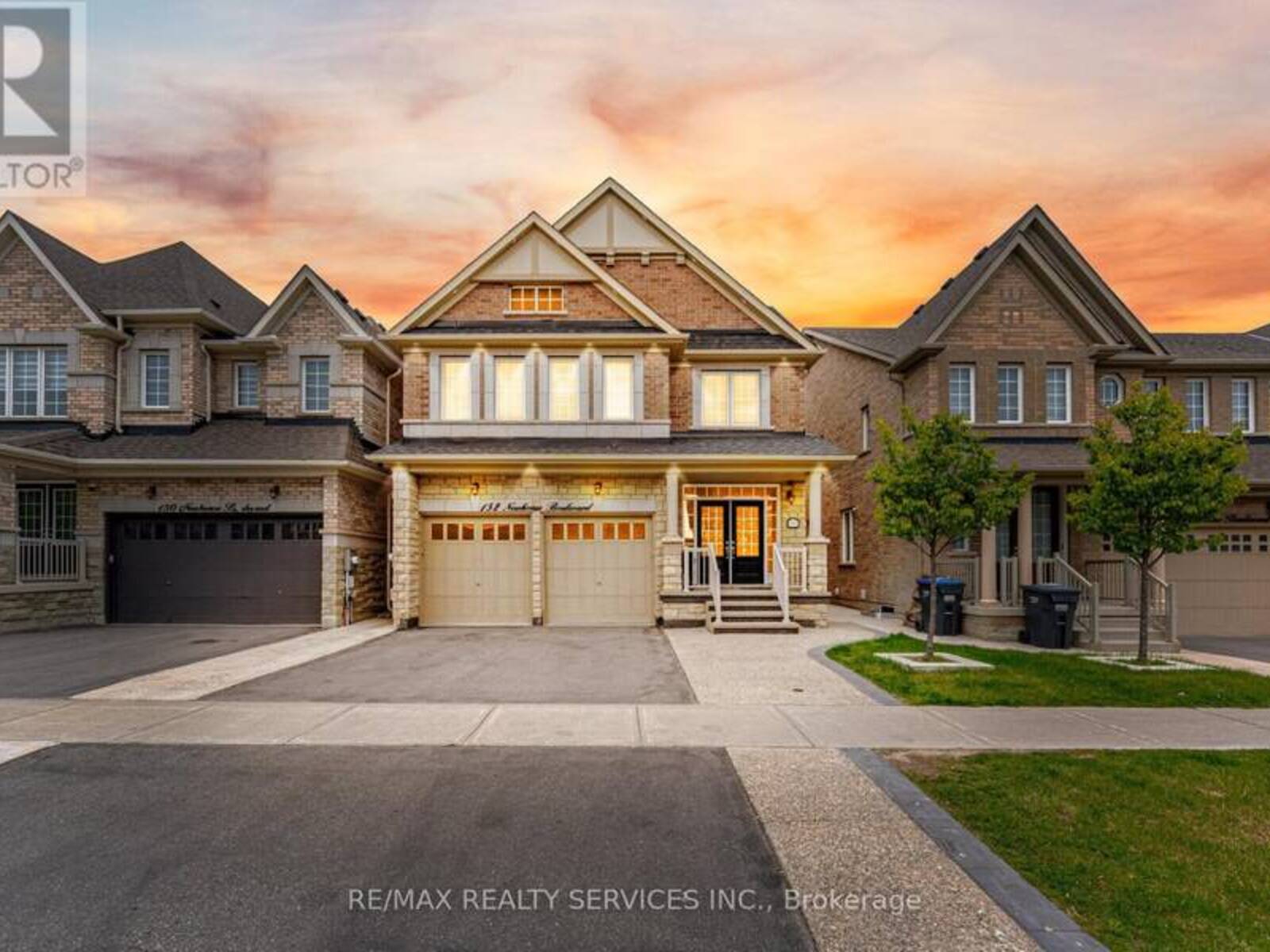 152 NEWHOUSE BOULEVARD, Caledon, Ontario L7C 4E1