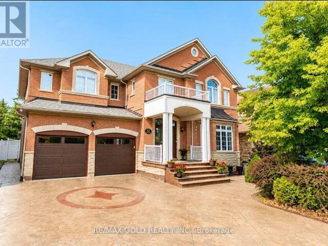12 HIGHVALLEY CIRCLE Brampton Ontario, L6P 2C6 - 8 Bedrooms Home For Sale