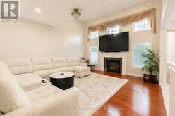 12 HIGHVALLEY CIRCLE | Brampton Ontario | Slide Image Seven