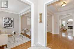 6 SHUTER LANE | Brampton Ontario | Slide Image Three