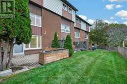 7 BRIAR LANE | Dundas Ontario | Slide Image Thirty