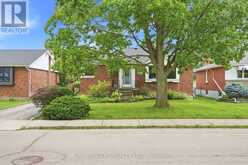 241 EAST 44TH STREET | Hamilton Ontario | Slide Image Three