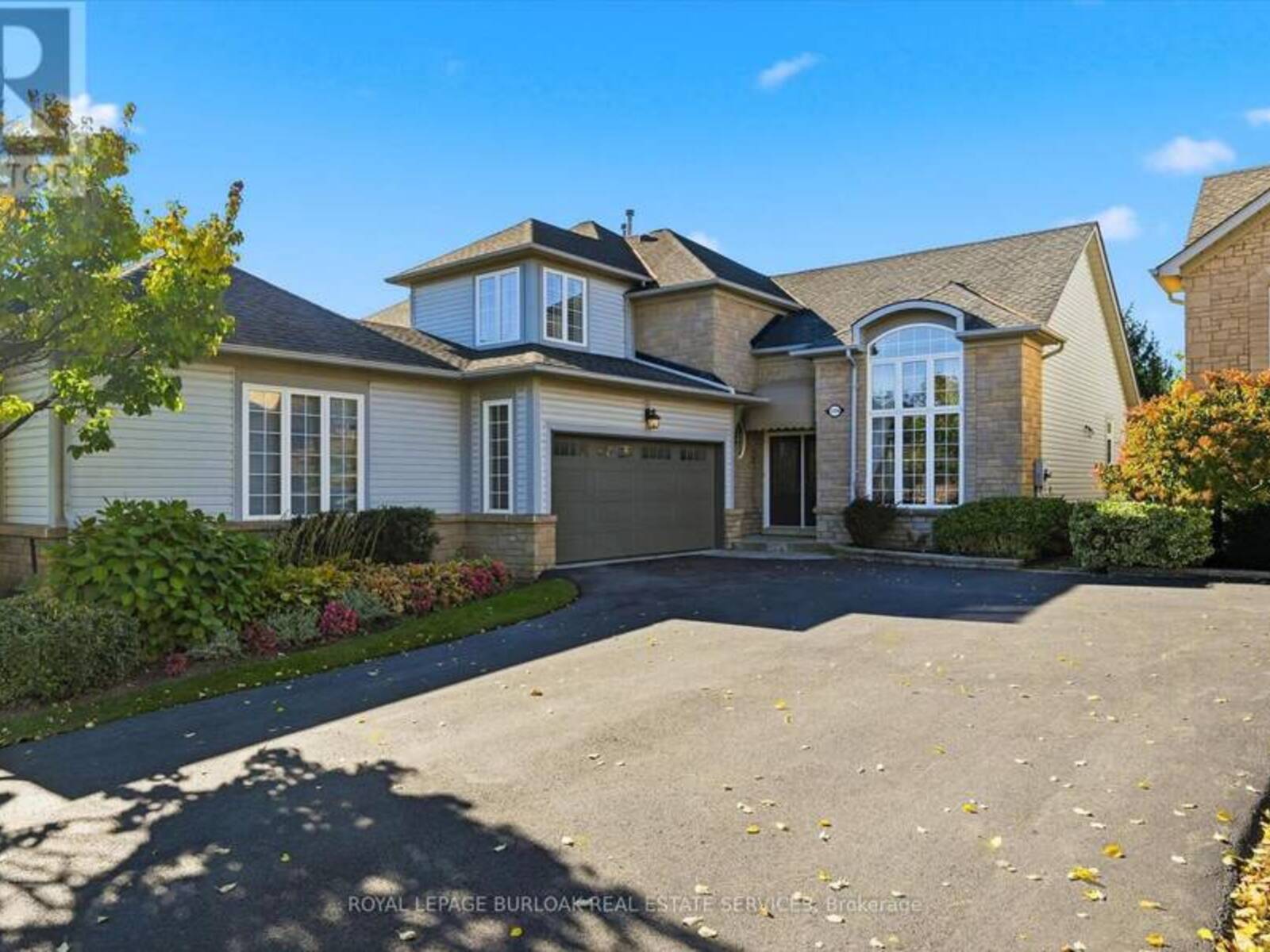 2256 TURNBERRY ROAD, Burlington, Ontario L7M 4S6