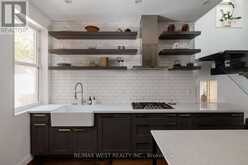 12 STRICKLAND AVENUE | Toronto Ontario | Slide Image Thirteen